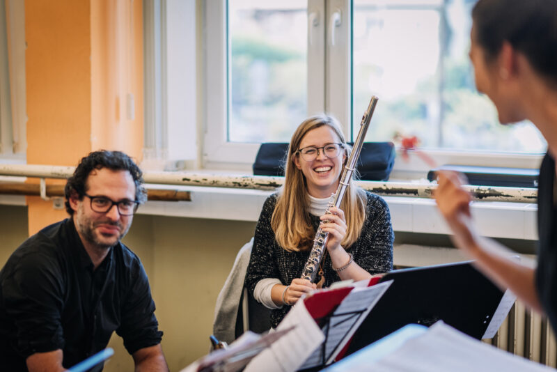 Andrea Šulcová na zkoušce k projektu Concept Art Orchestra a Jan Mazura – Návraty, Konzervatoř Jaroslava Ježka, 7. 10. 2022 (foto Ondřej Šuran, Storytellers Photography)